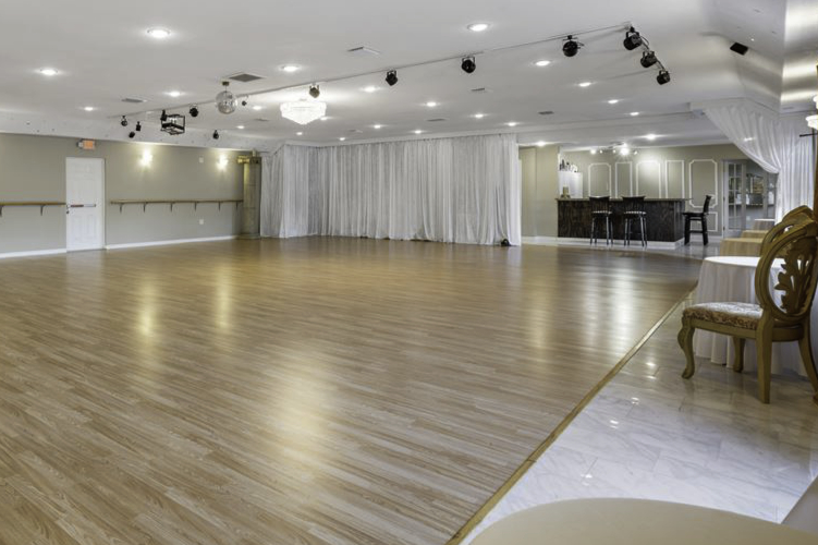 Gorgeous Lake County Florida banquet hall for rent