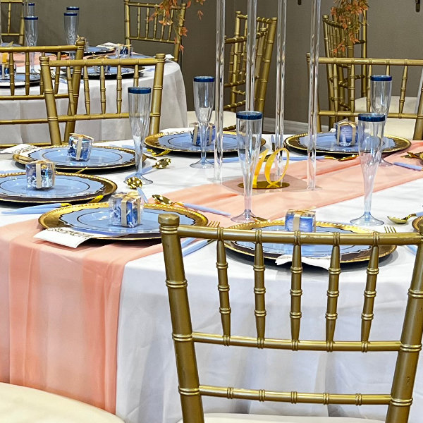 gold blue theme table setting